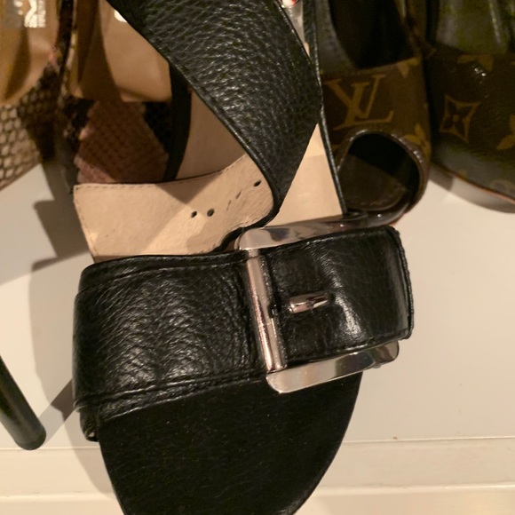Authentic Michael Kors shoes - Picture 2 of 4